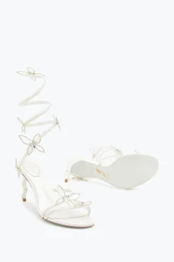 Sandale Margot blanche avec papillons 80
