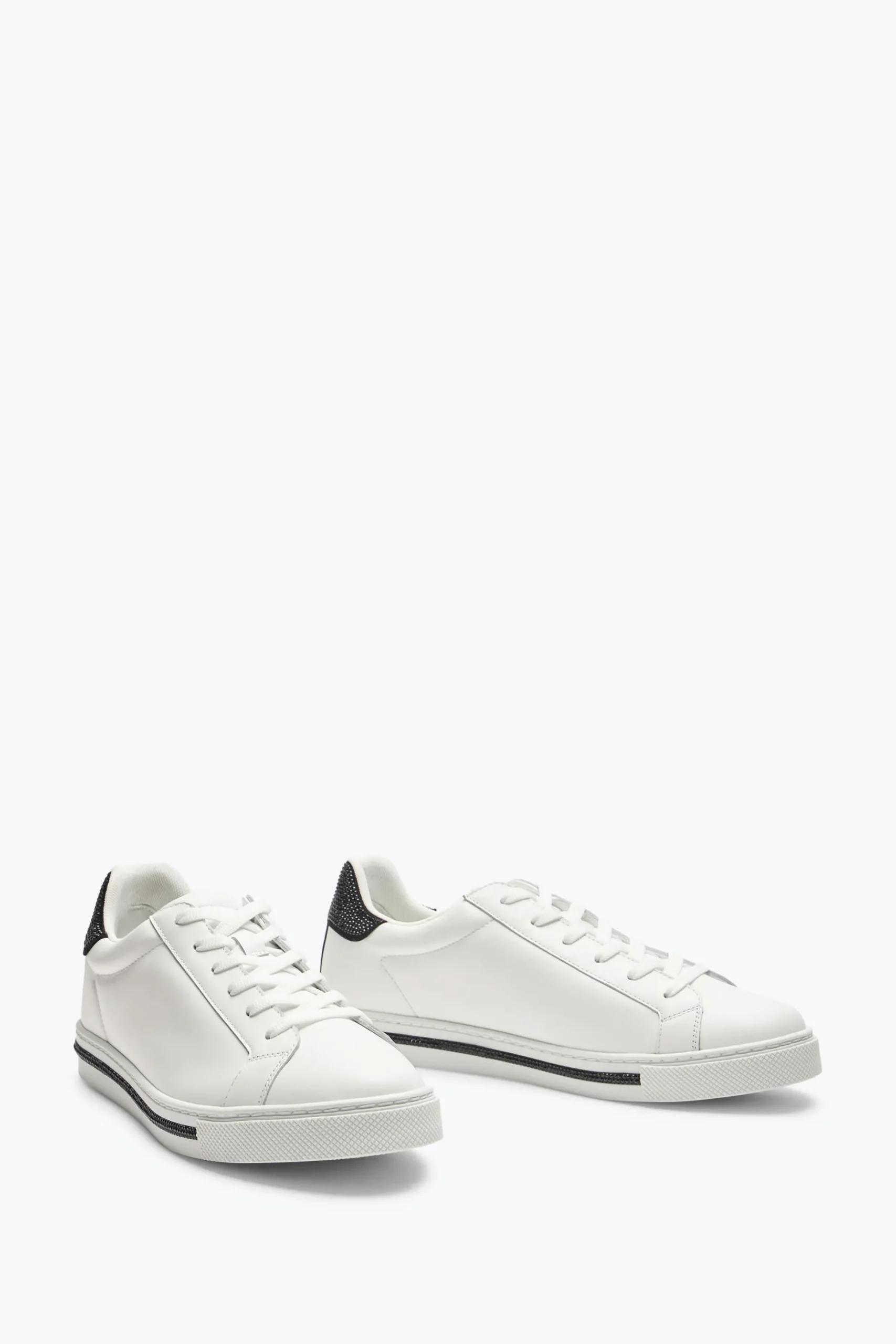 Sneaker Xtra blanc et noir avec cristaux 15